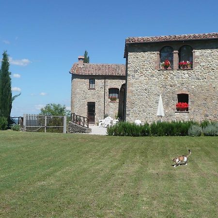 Agriturismo Colli Di Travale 몬티에리 외부 사진