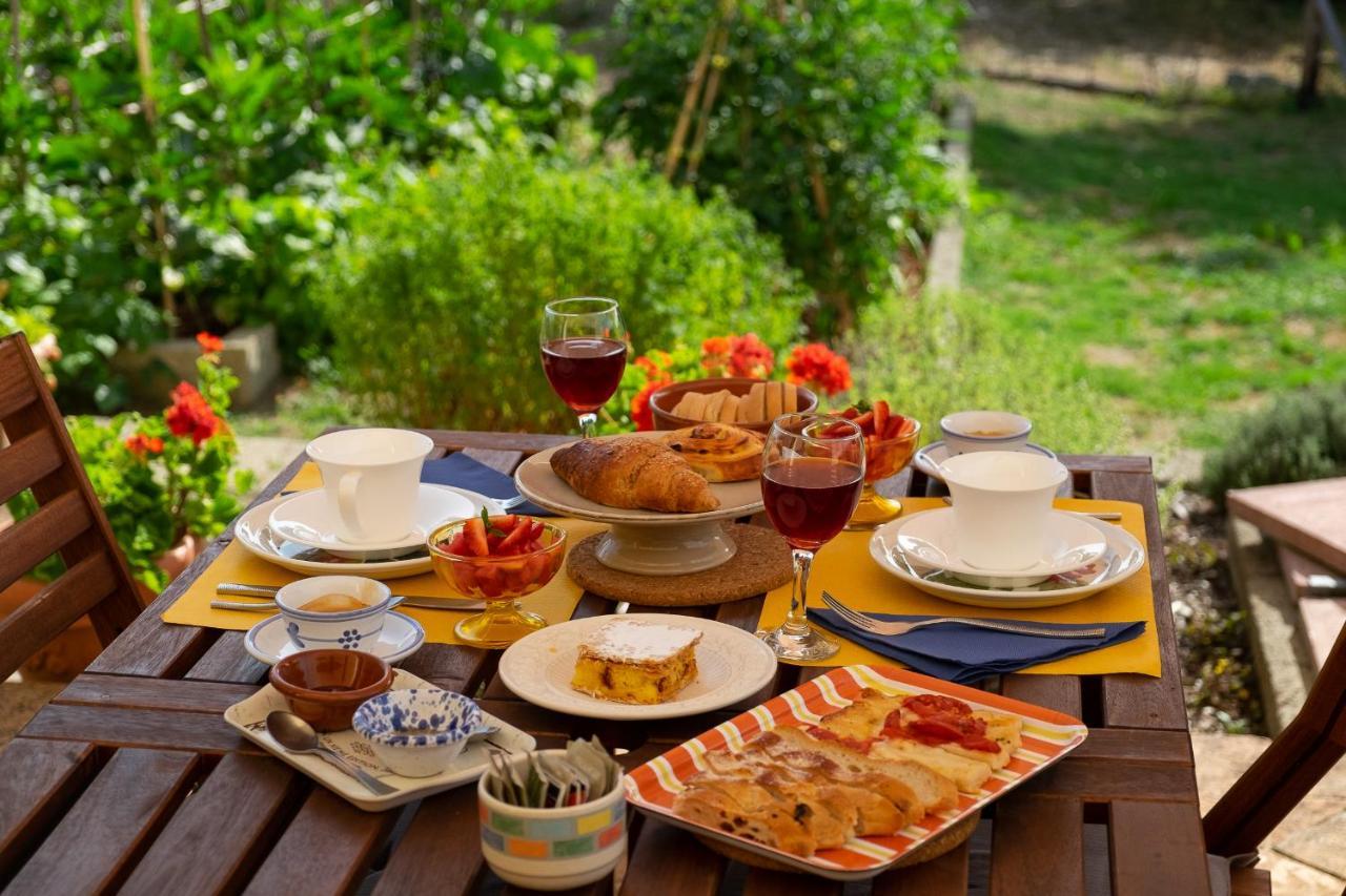 Agriturismo Colli Di Travale 몬티에리 외부 사진